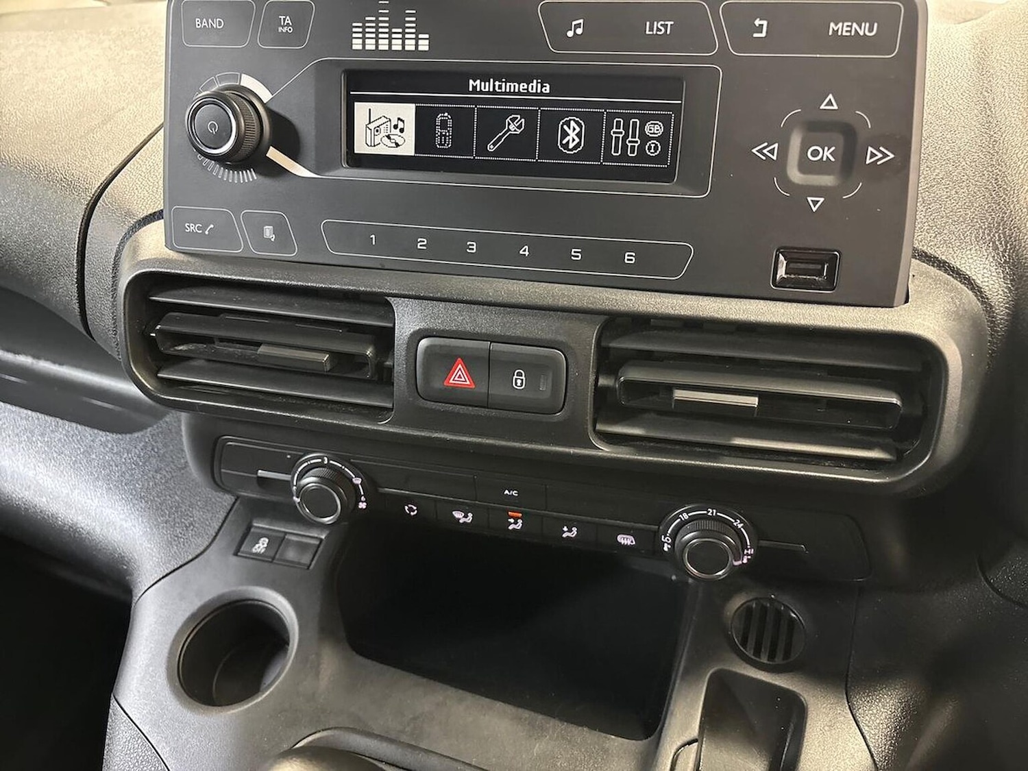 Used Vauxhall Combo 2022 for sale - 76911185: Photo 23