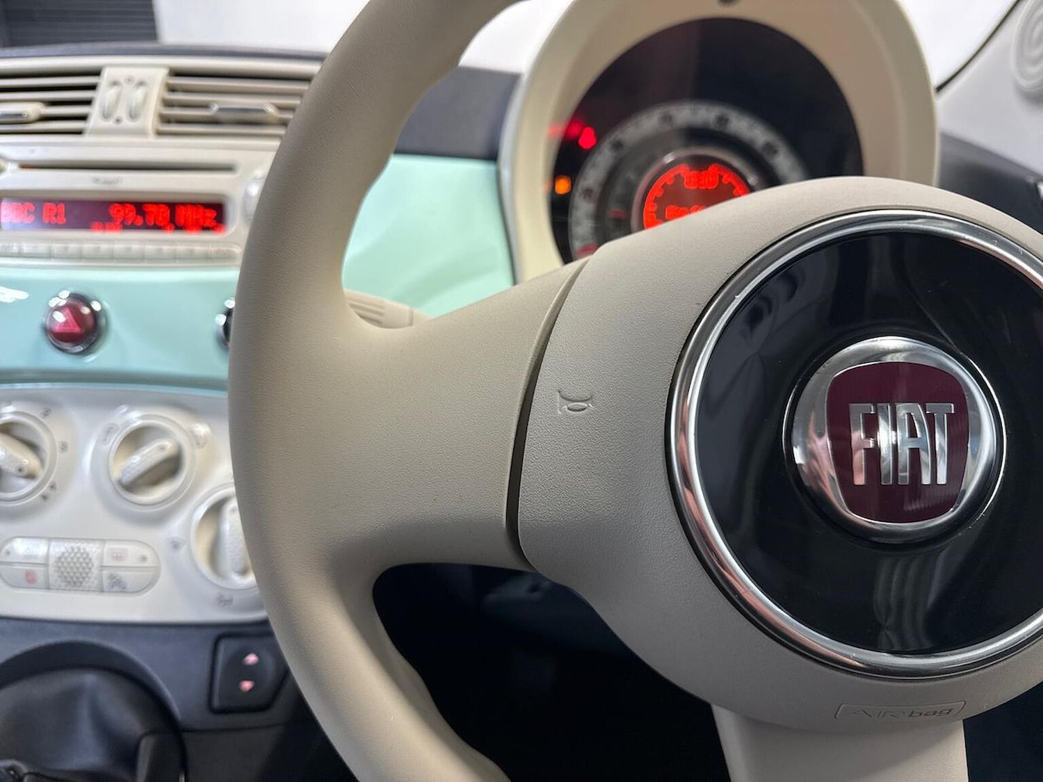 Used Fiat 500 2015 for sale - 76693376: Photo 24