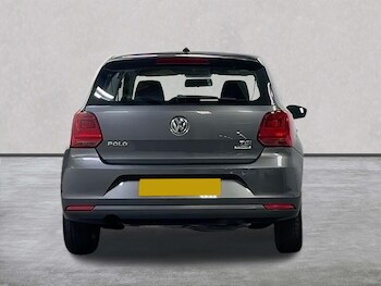 Used Volkswagen Polo 2015 for sale - 78192464: Photo