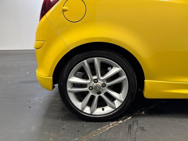 Used Vauxhall Corsa 2012 for sale - 76157176: Photo 6