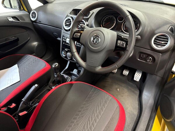 Used Vauxhall Corsa 2012 for sale - 76157176: Photo 9