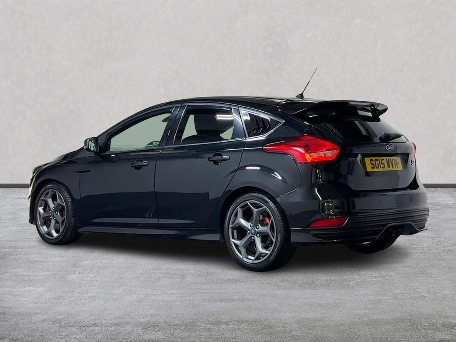 Used Ford Focus 2015 for sale - 77567705: Photo 2