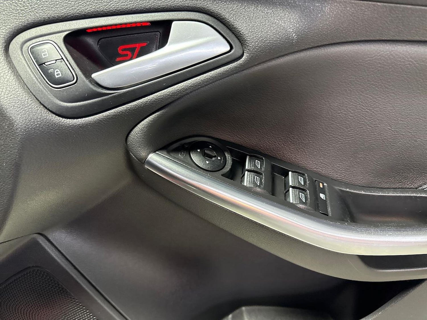 Used Ford Focus 2015 for sale - 77567705: Photo 21