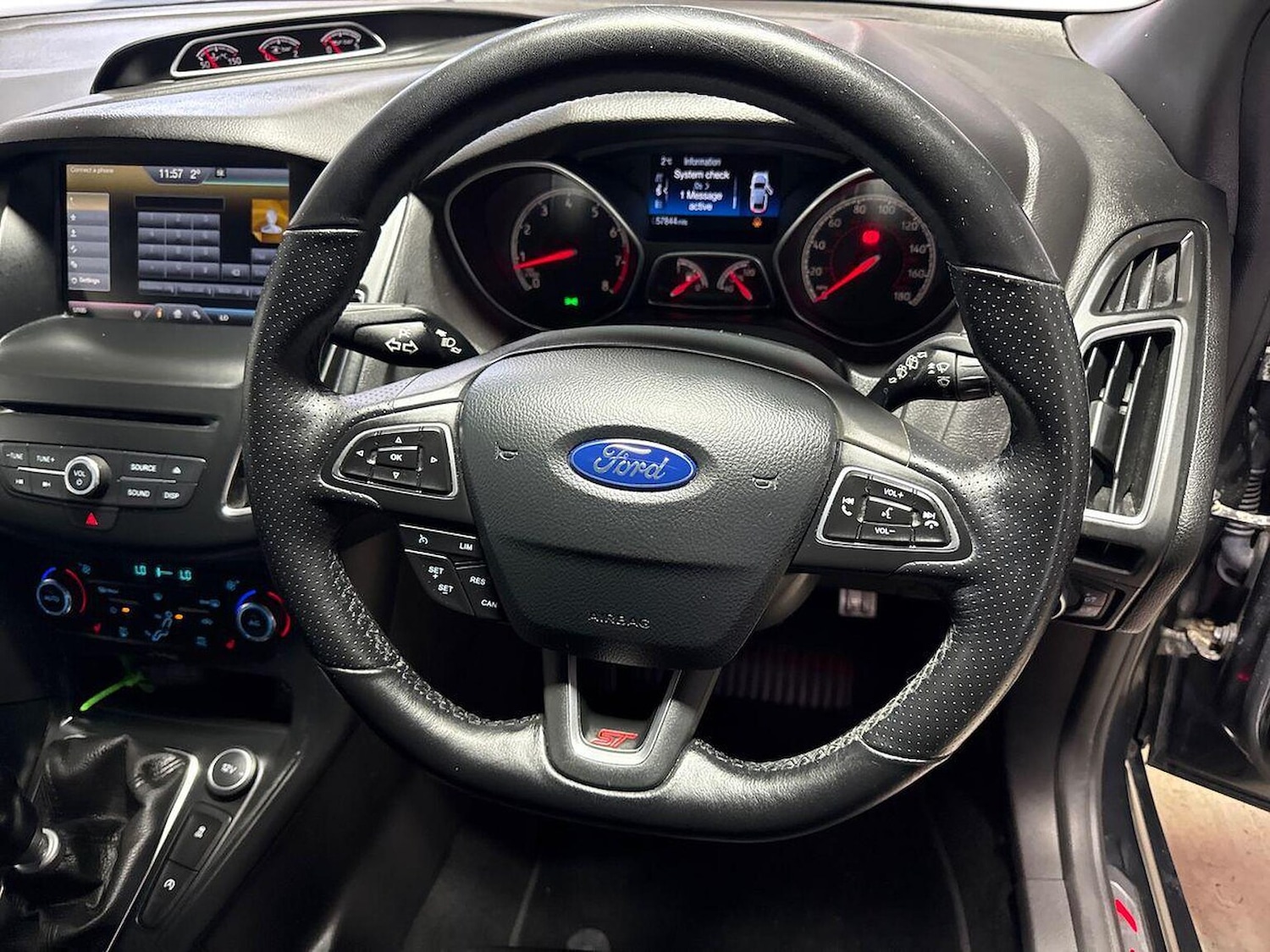 Used Ford Focus 2015 for sale - 77567705: Photo 9