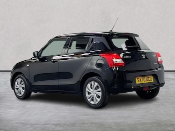 Used Suzuki Swift 2020 for sale - 78571703: Photo