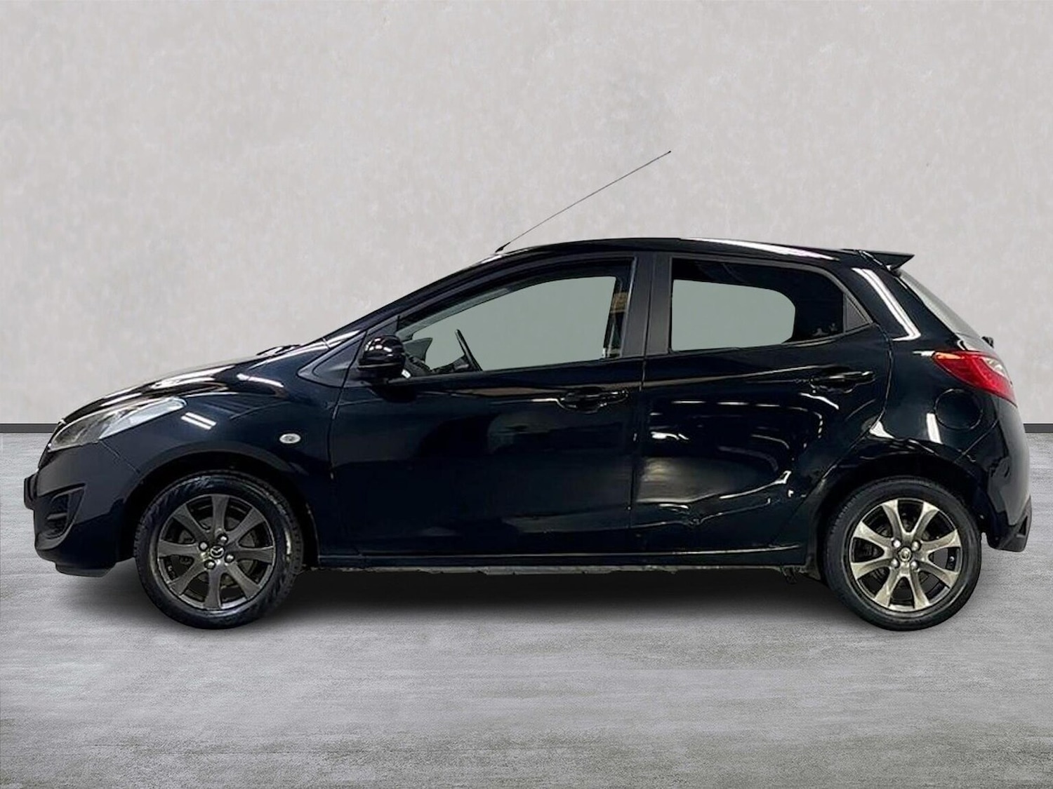 Used Mazda Mazda2 2015 for sale - 76170765: Photo 19
