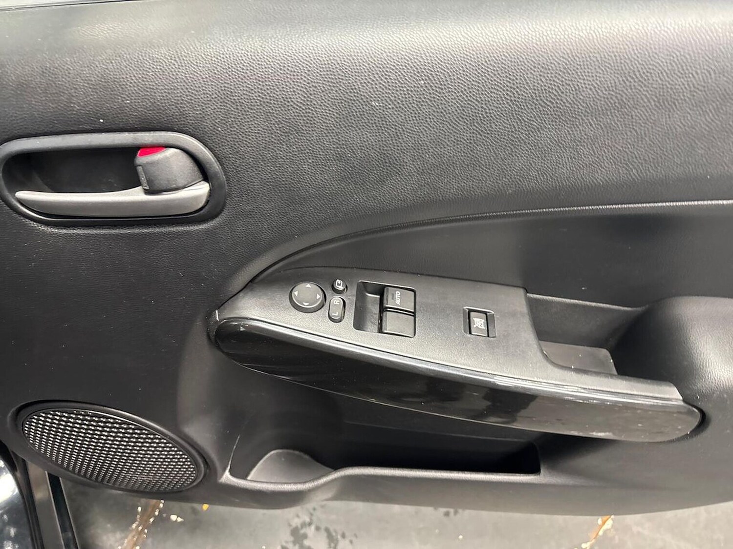 Used Mazda Mazda2 2015 for sale - 76170765: Photo 21