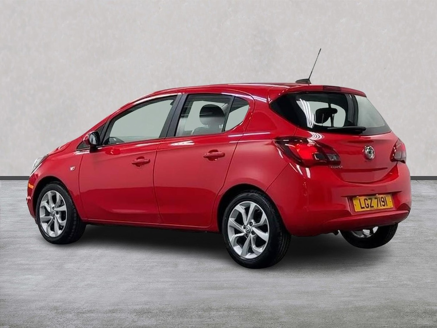 Used Vauxhall Corsa 2018 for sale - 78121833: Photo 2