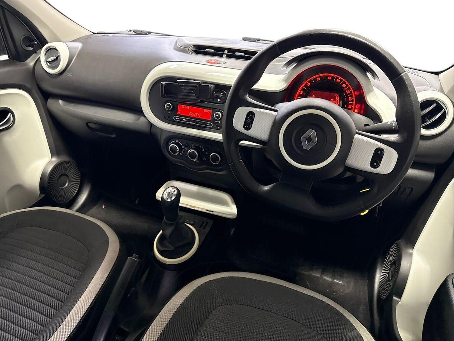 Used Renault Twingo 2016 for sale - 78192392: Photo 11