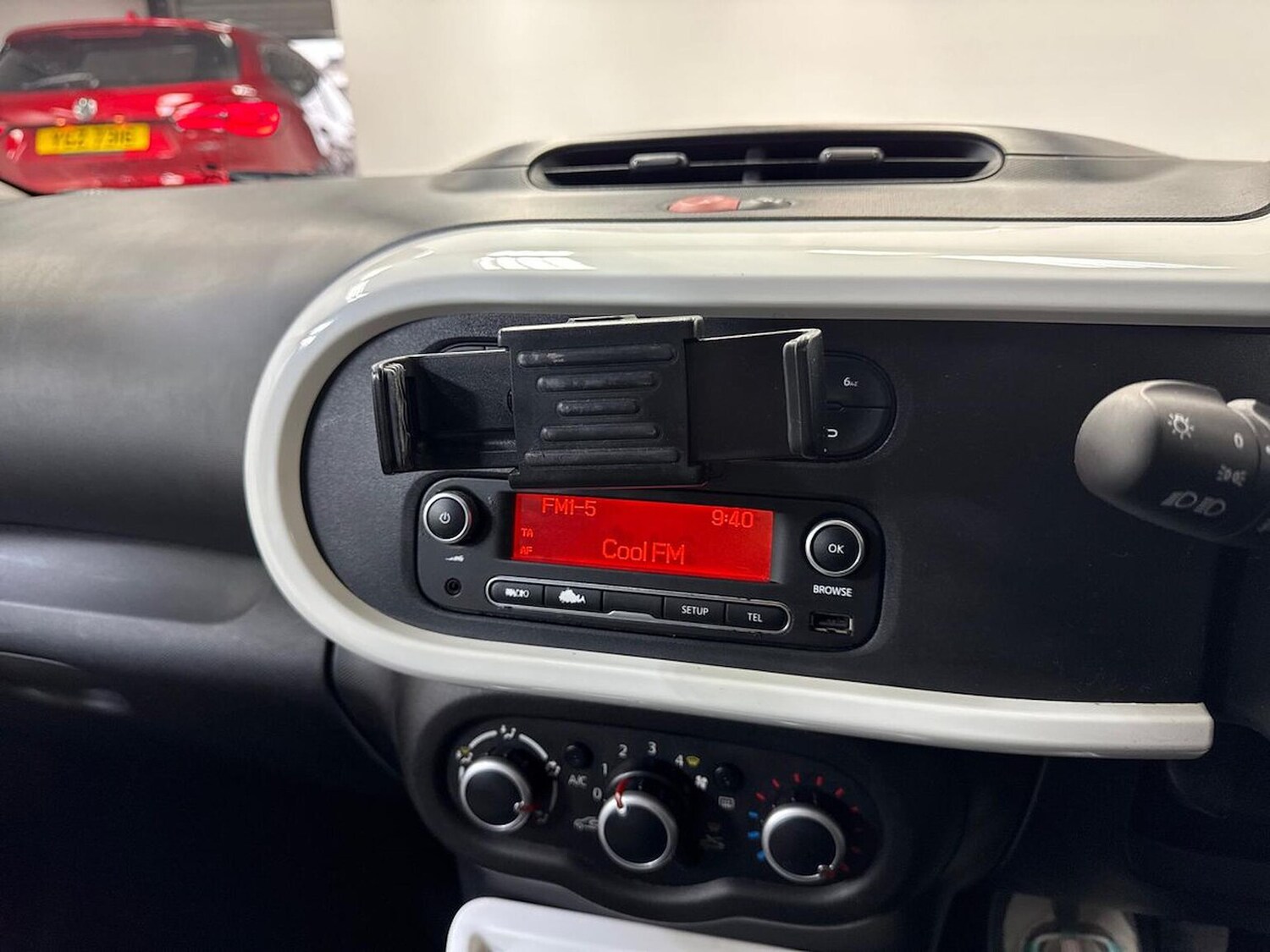 Used Renault Twingo 2016 for sale - 78192392: Photo 25