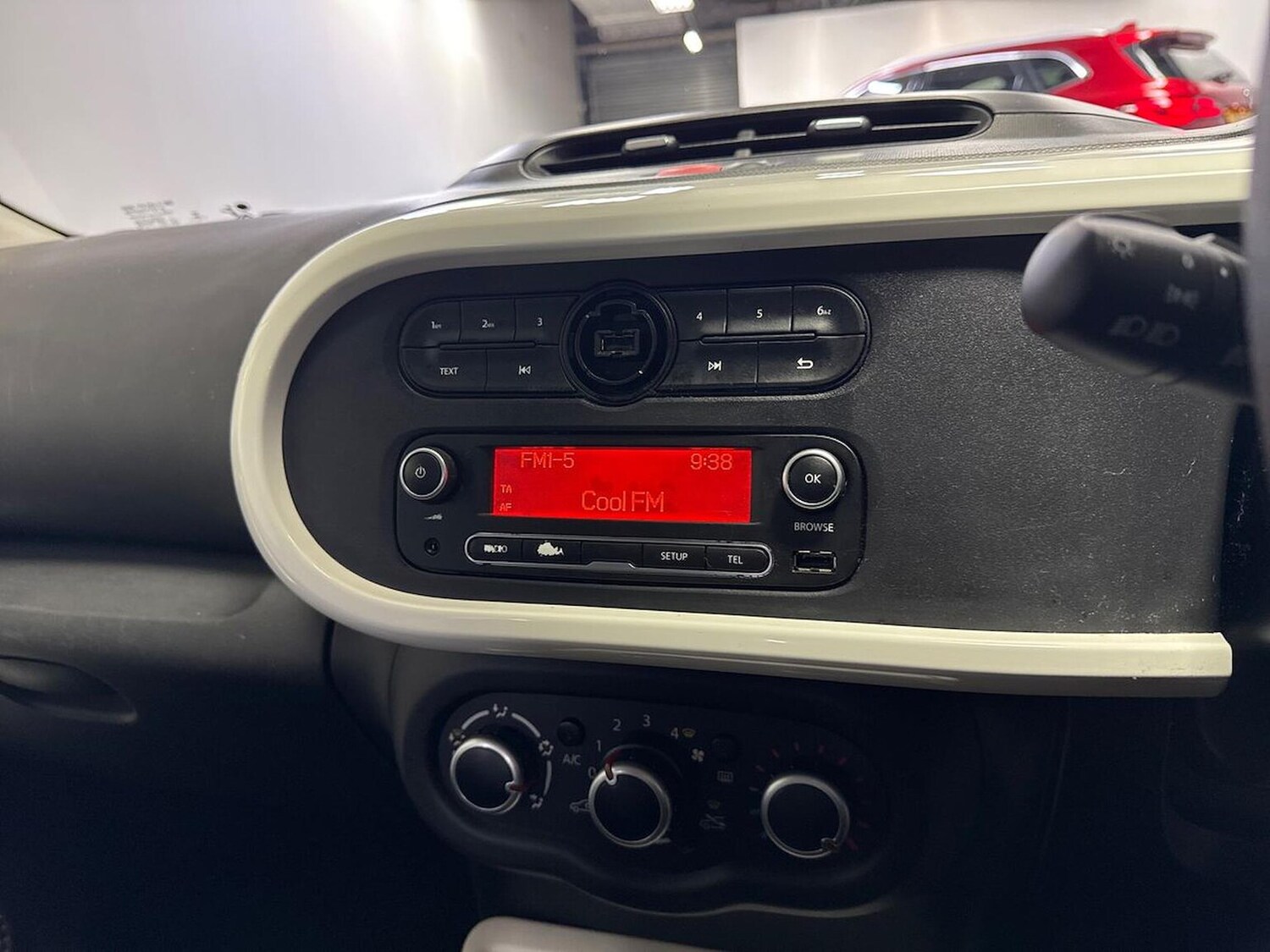 Used Renault Twingo 2016 for sale - 78192392: Photo 26