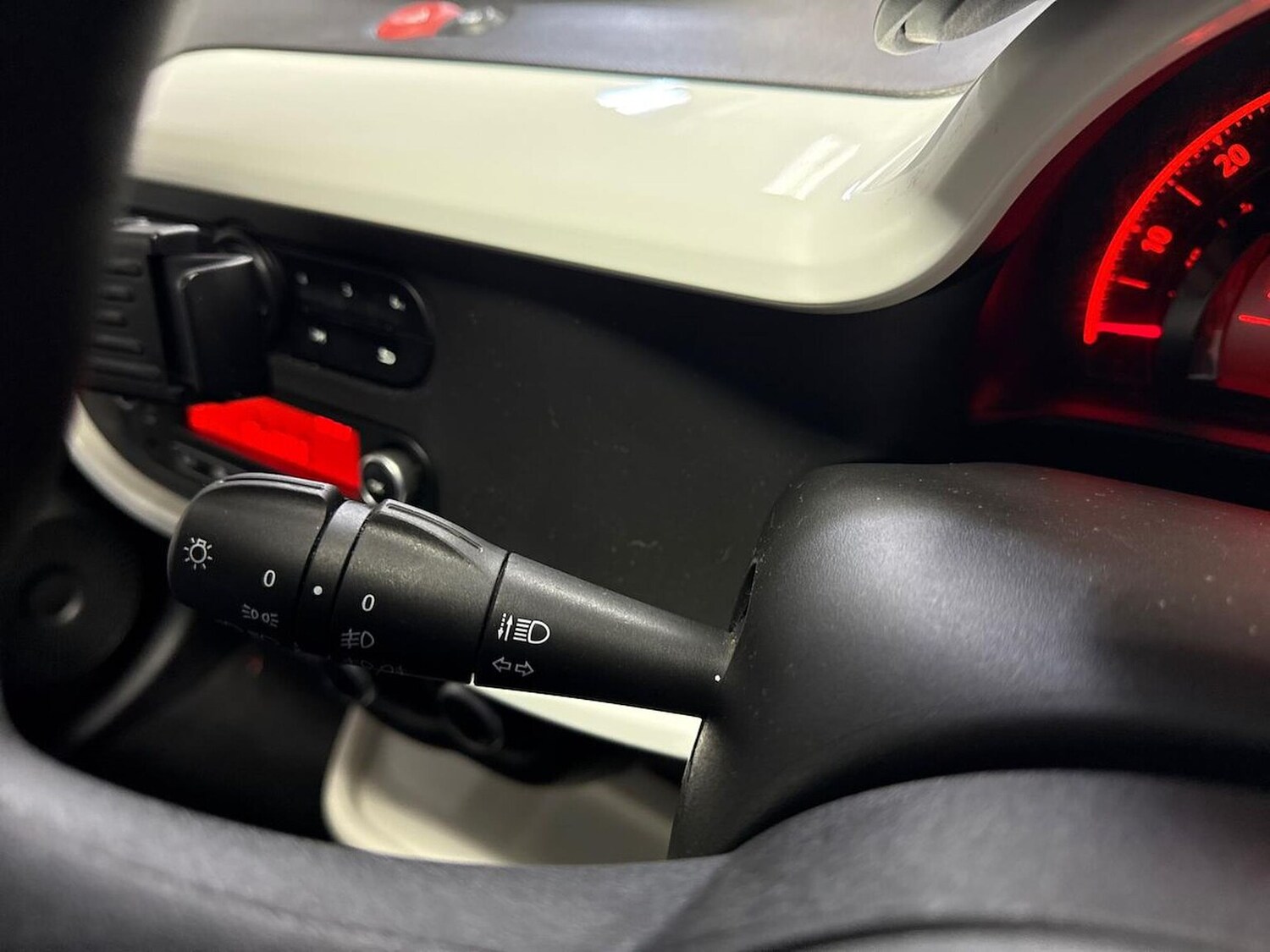 Used Renault Twingo 2016 for sale - 78192392: Photo 31