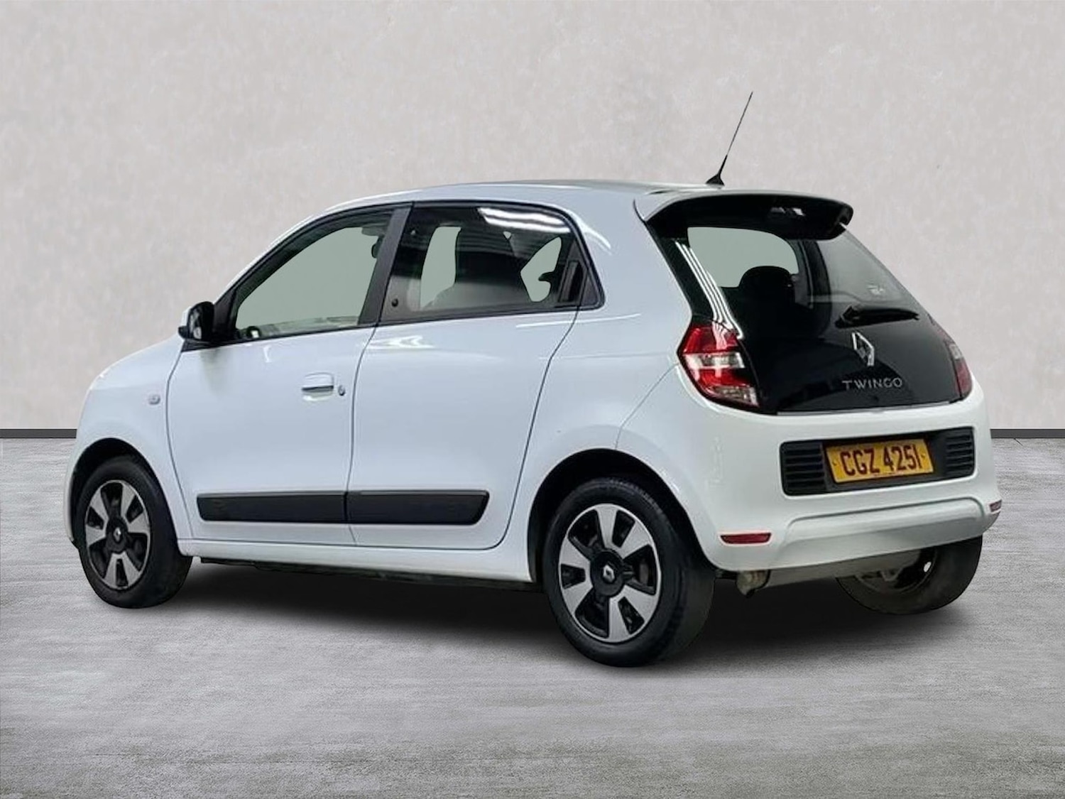 Used Renault Twingo 2016 for sale - 78192392: Photo 4