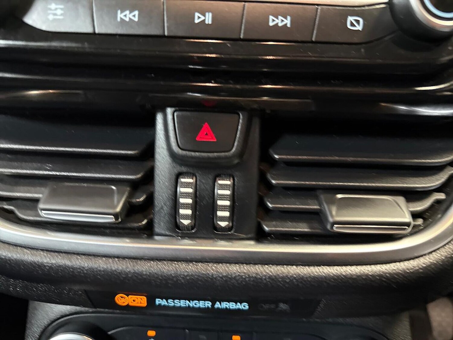 Used Ford Fiesta 2017 for sale - 76225043: Photo 22