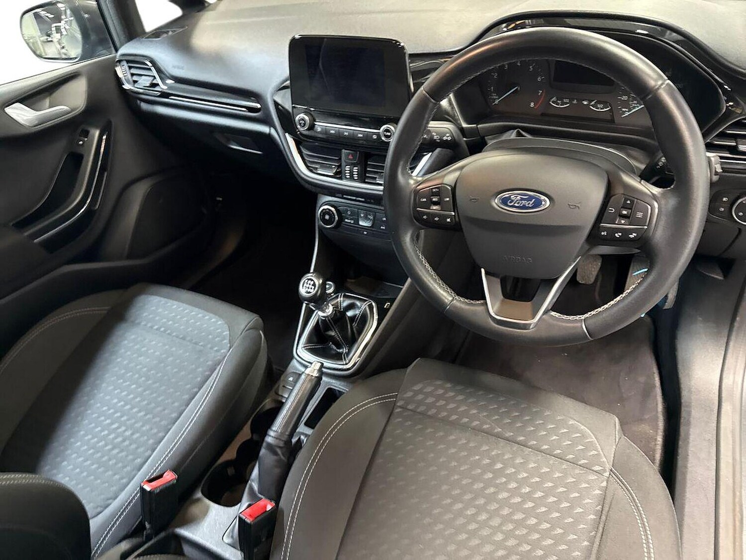 Used Ford Fiesta 2017 for sale - 76225043: Photo 8