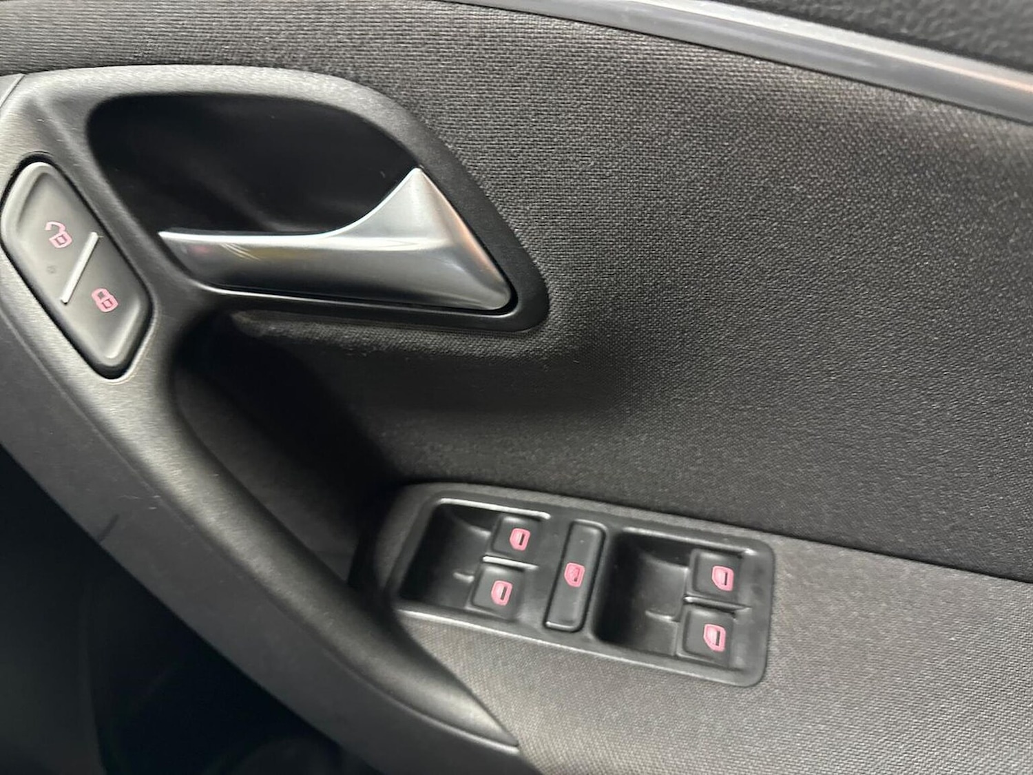 Used Volkswagen Polo 2017 for sale - 77572918: Photo 21