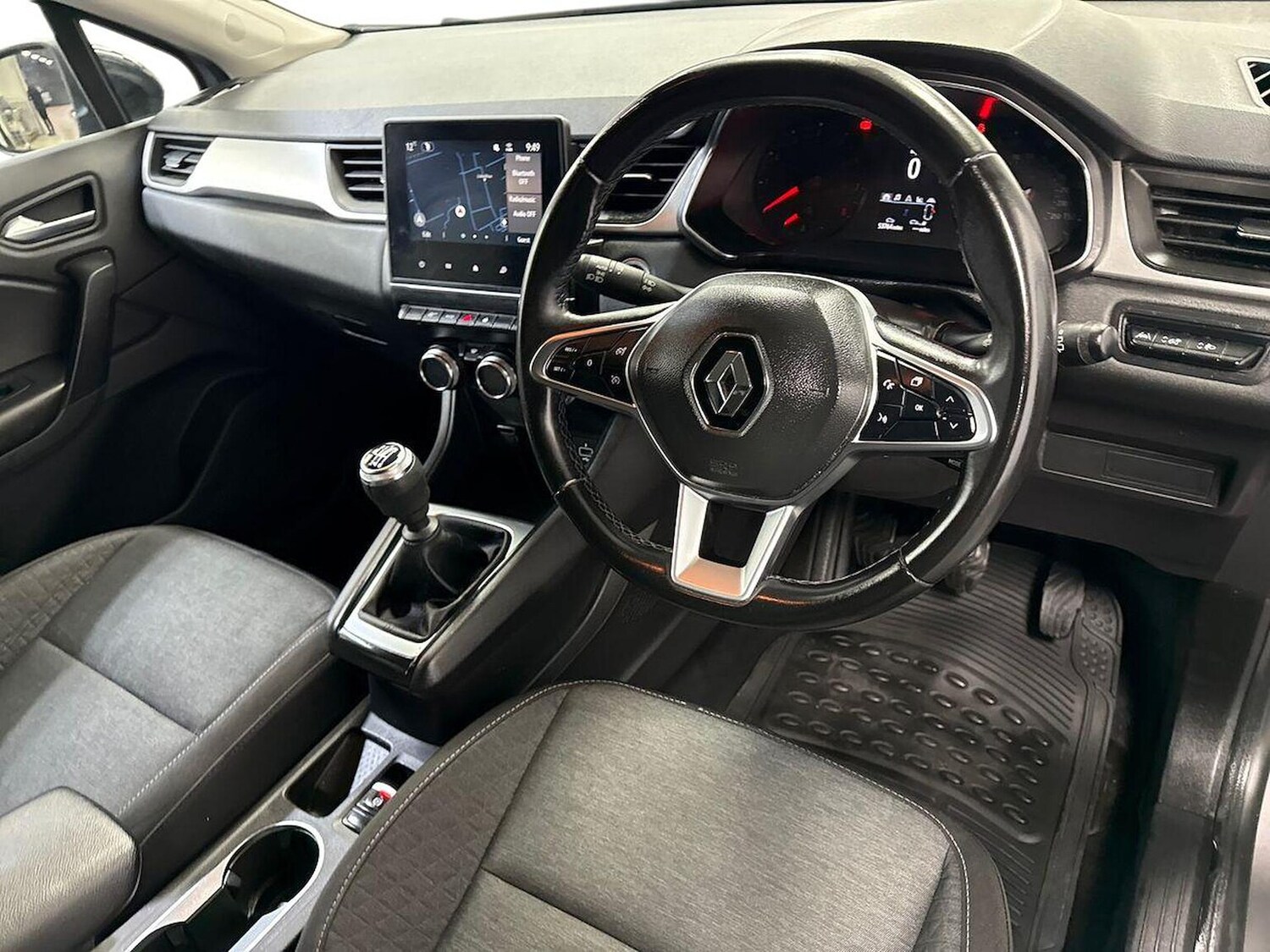 Used Renault Captur 2023 for sale - 78192457: Photo 10