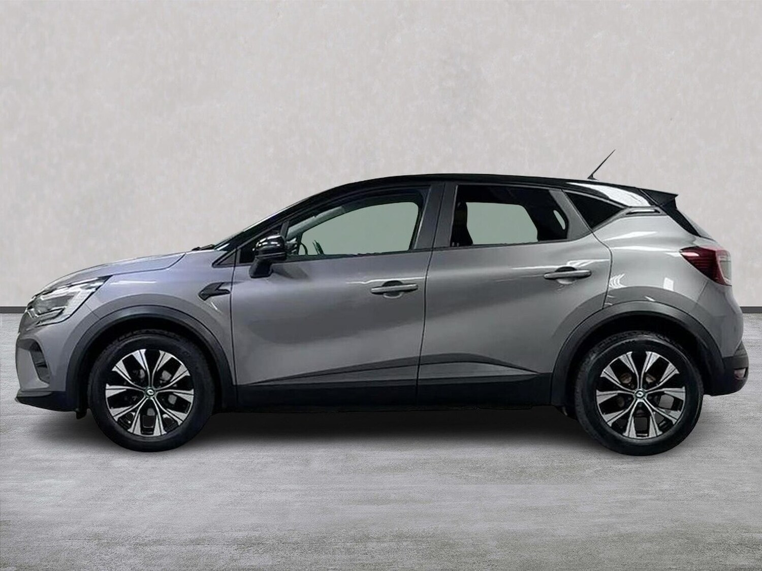 Used Renault Captur 2023 for sale - 78192457: Photo 21