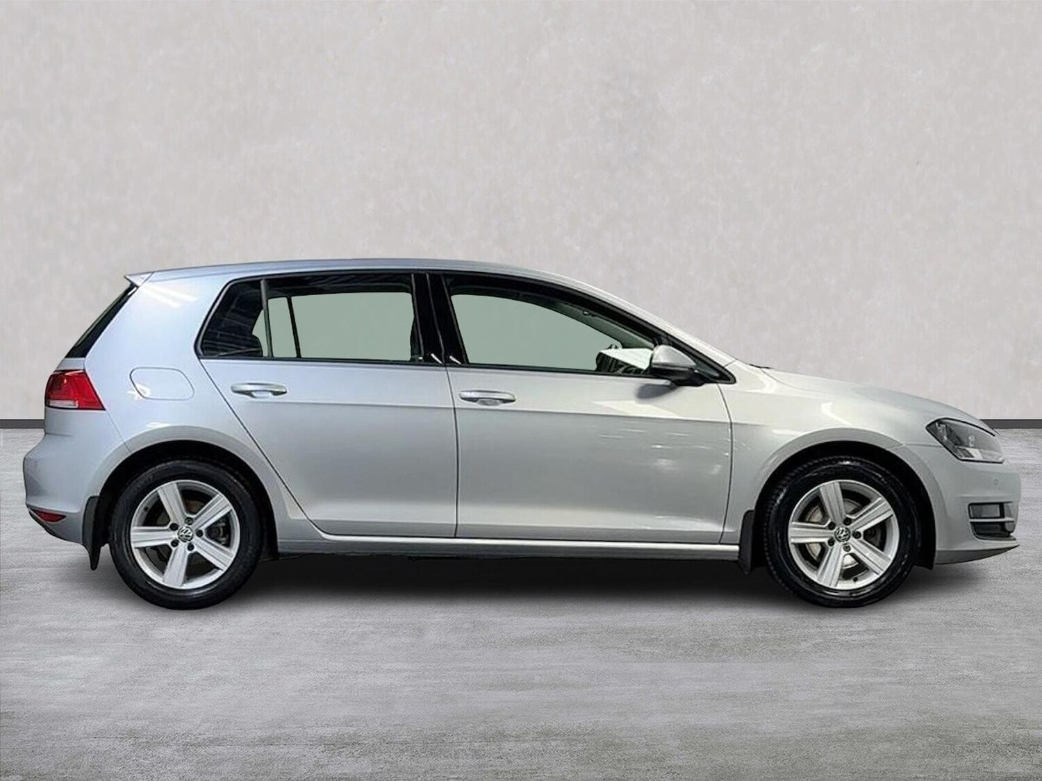 Used Volkswagen Golf 2015 for sale - 76225035: Photo 3
