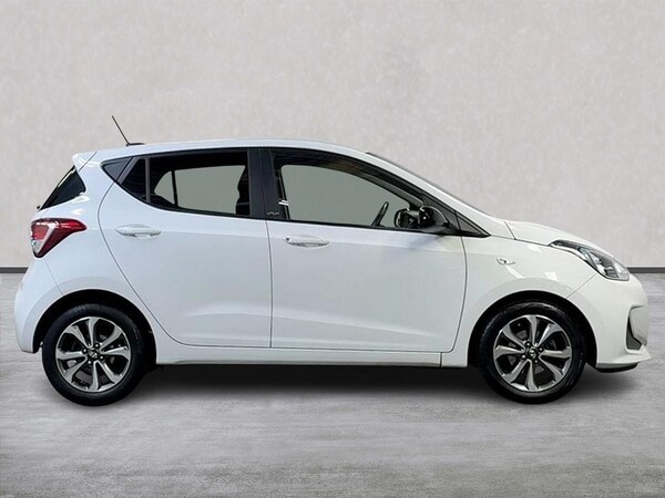 Used Hyundai i10 2019 for sale - 76275166: Photo 3