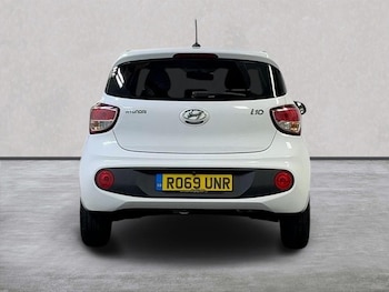 Used Hyundai i10 2019 for sale - 76275166: Photo 4
