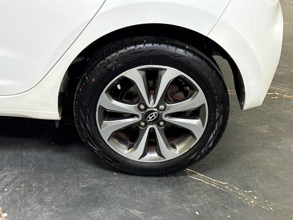 Used Hyundai i10 2019 for sale - 76275166: Photo 6