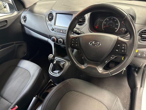 Used Hyundai i10 2019 for sale - 76275166: Photo 8