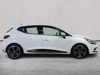 Used Renault Clio 2017 for sale - 79091462: Photo