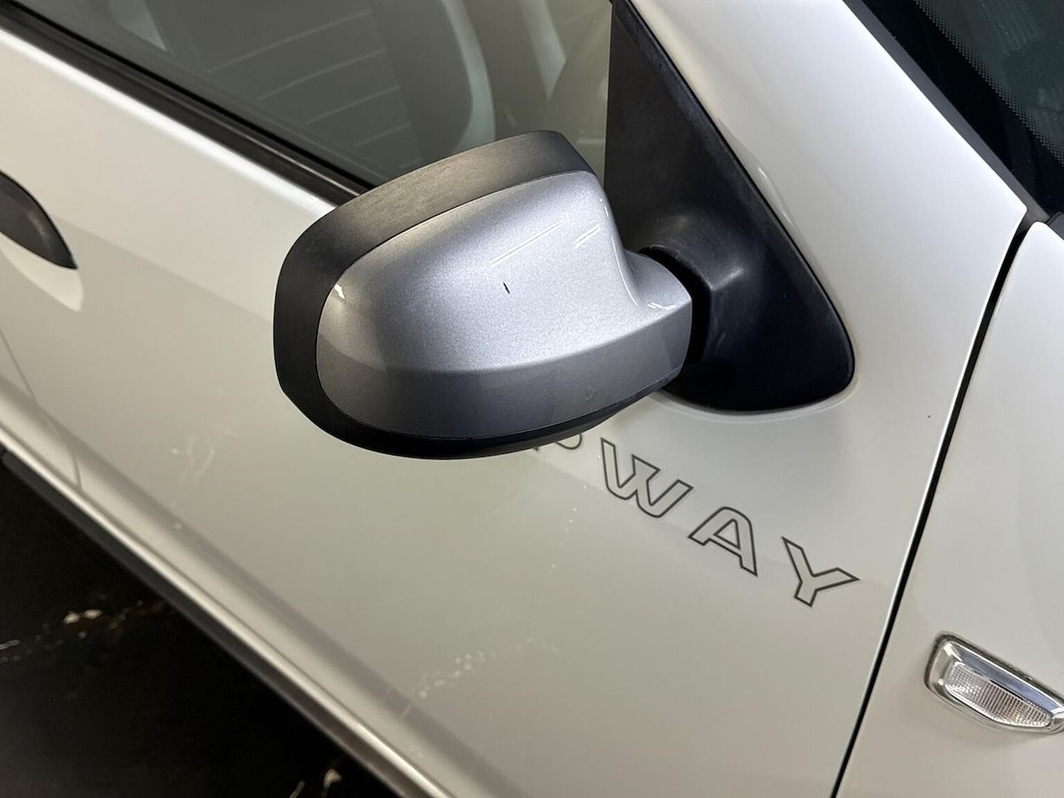 Used Dacia Sandero Stepway 2019 for sale - 77034590: Photo 30