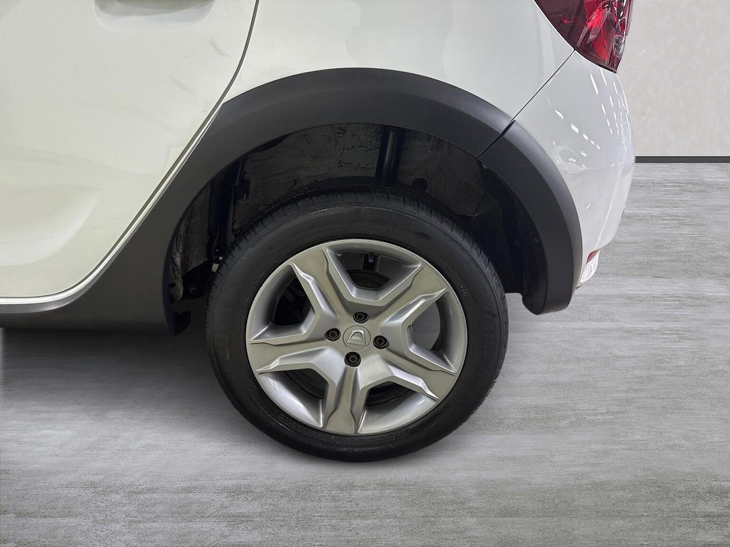 Used Dacia Sandero Stepway 2019 for sale - 77034590: Photo 6