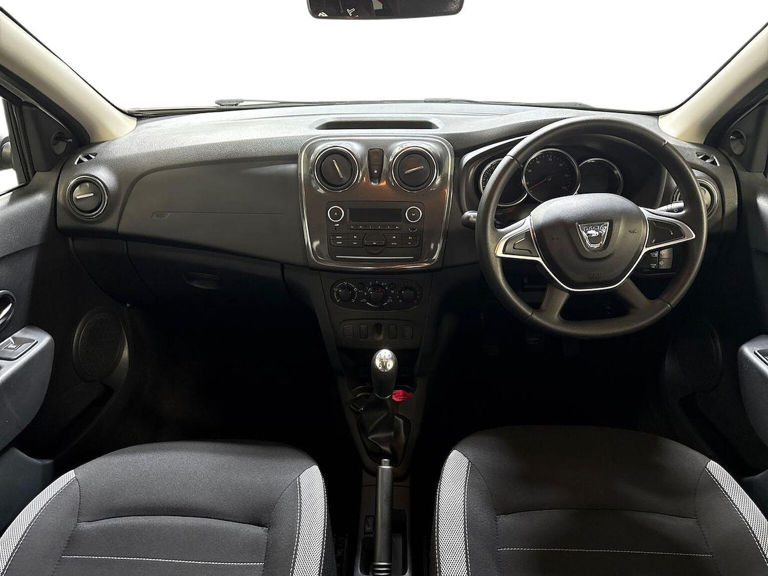 Used Dacia Sandero Stepway 2019 for sale - 77034590: Photo 8