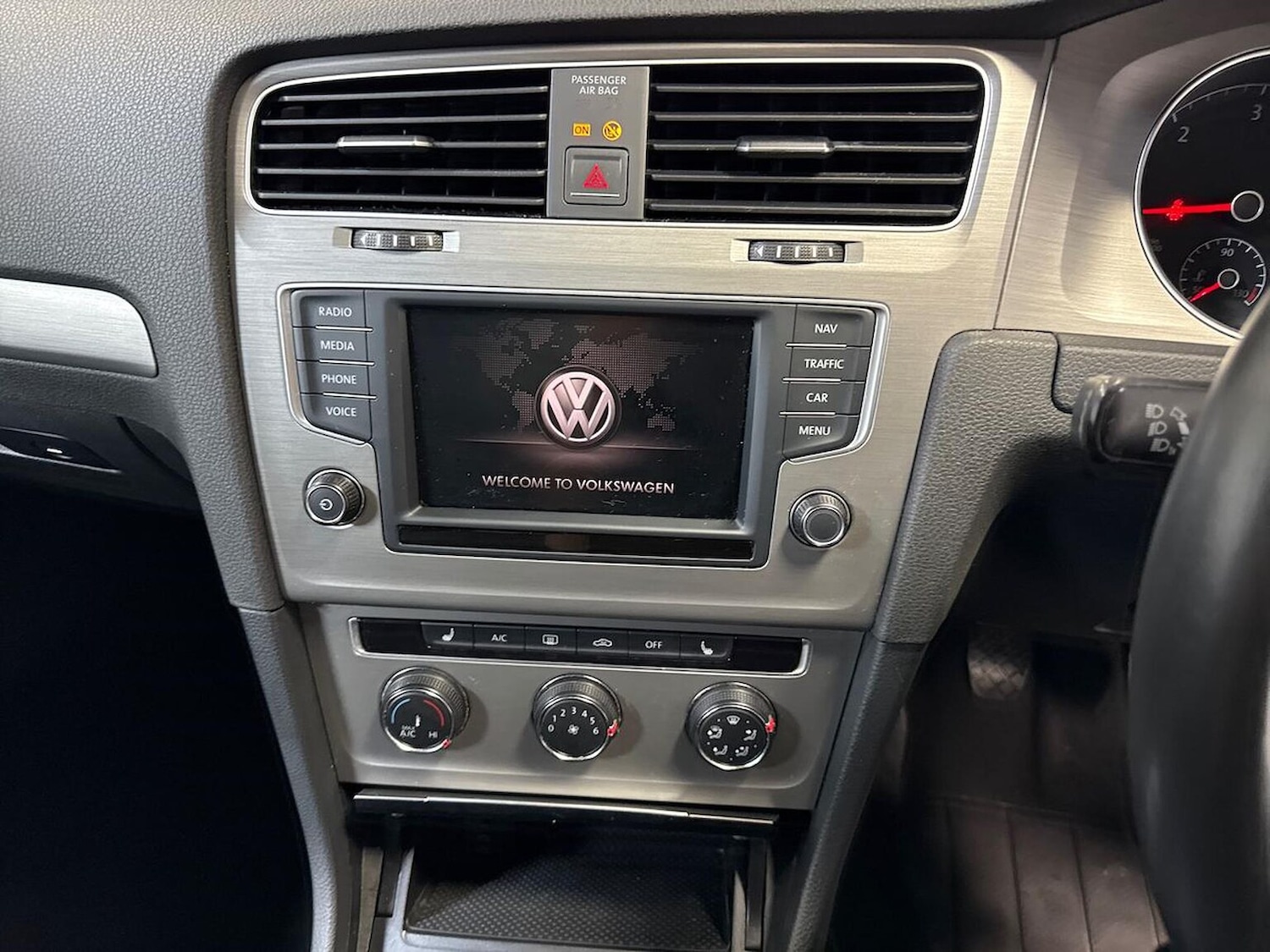 Used Volkswagen Golf 2016 for sale - 76275163: Photo 11