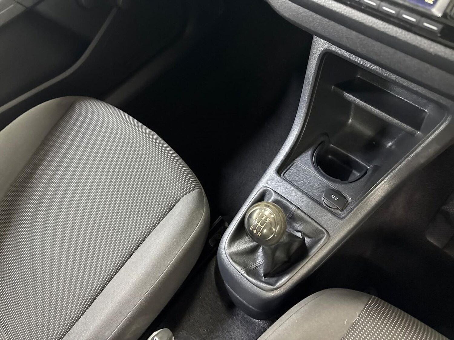 Used Volkswagen up! 2014 for sale - 78064446: Photo 13