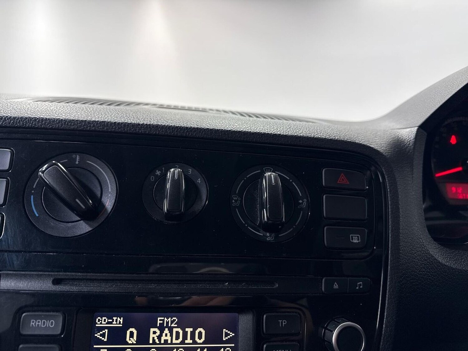 Used Volkswagen up! 2014 for sale - 78064446: Photo 22