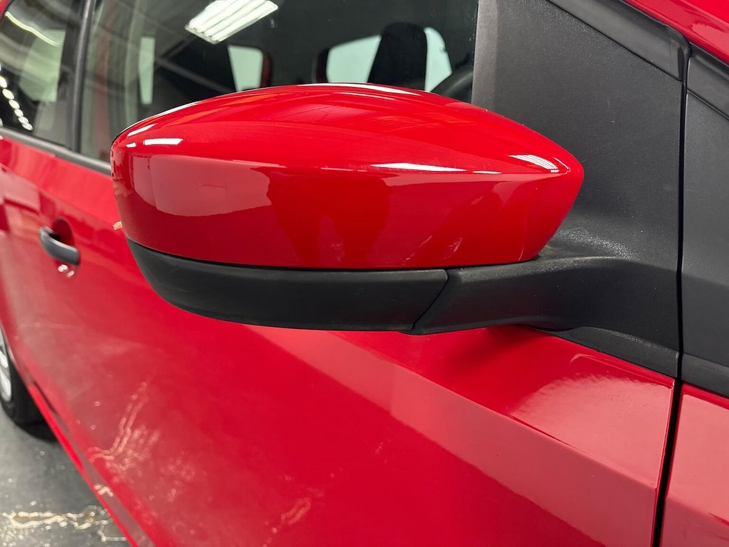 Used Volkswagen up! 2014 for sale - 78064446: Photo 32