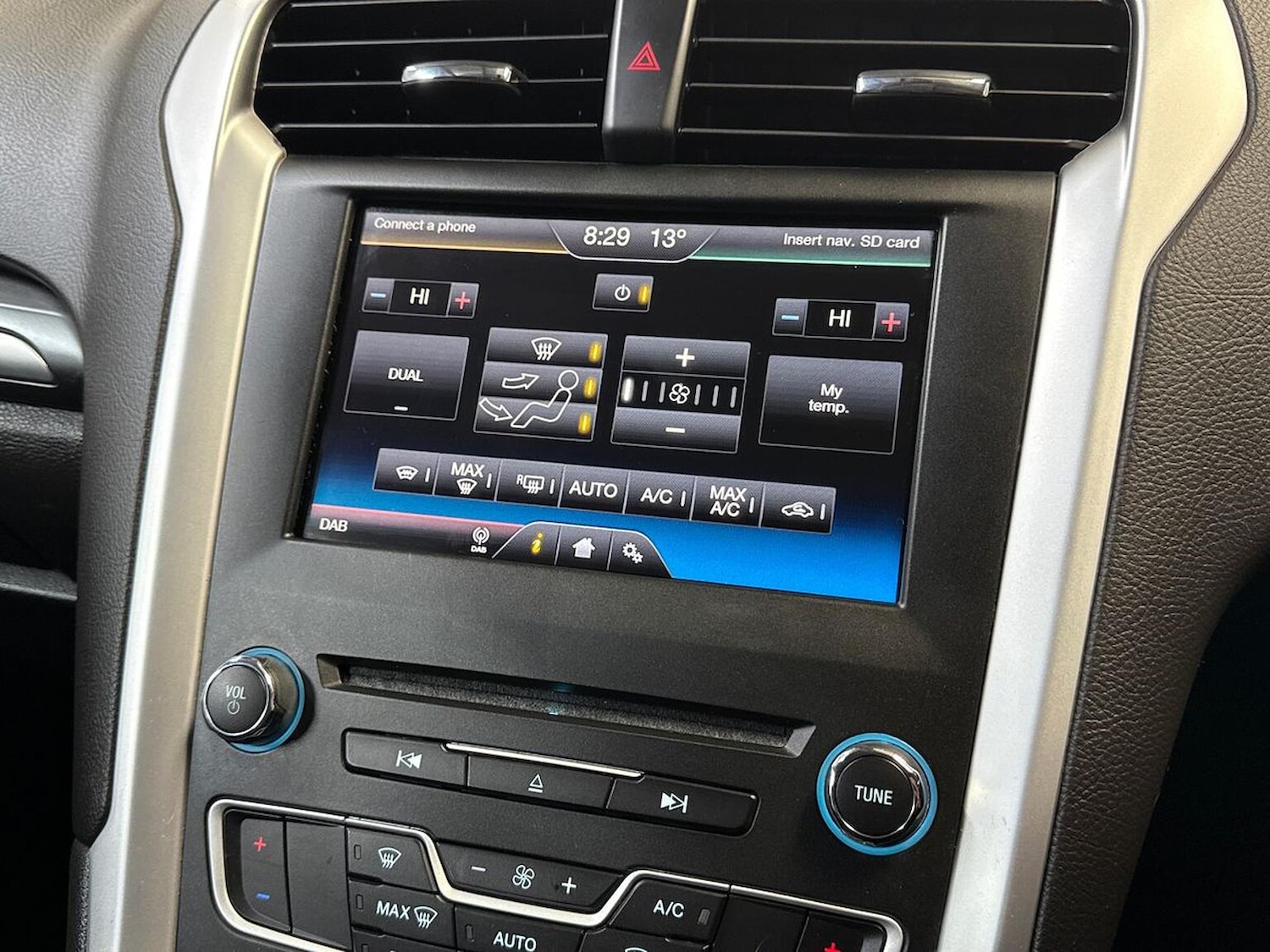 Used Ford Mondeo 2015 for sale - 76897126: Photo 12