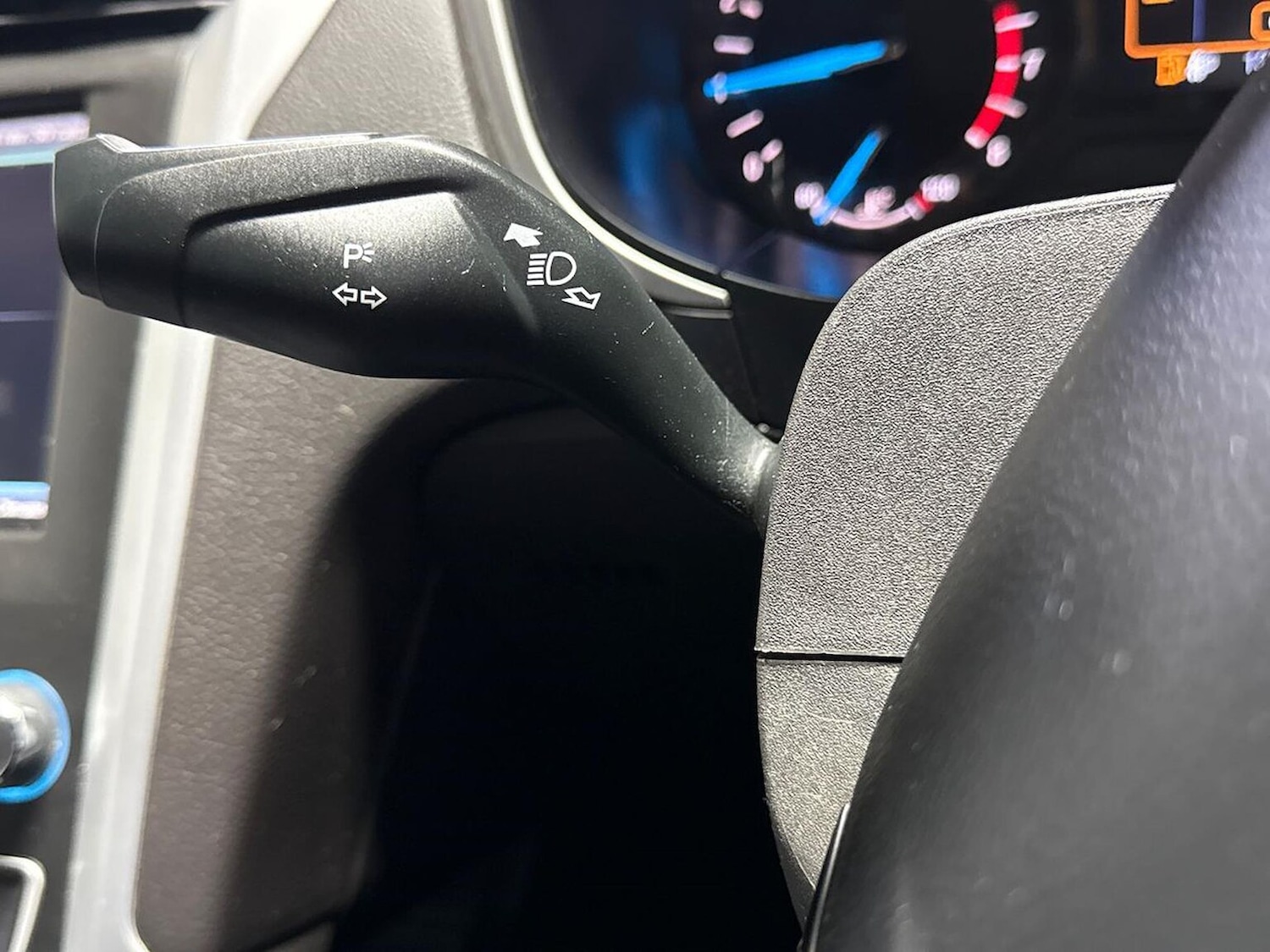 Used Ford Mondeo 2015 for sale - 76897126: Photo 26