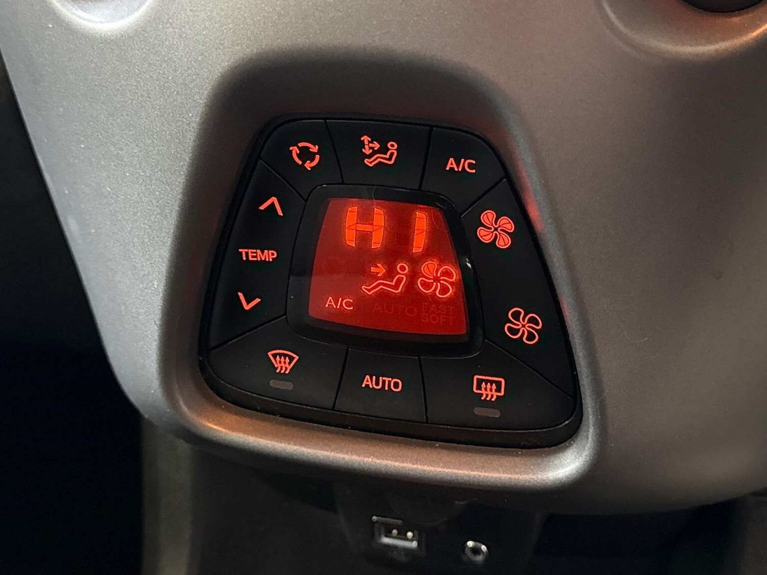 Used Toyota AYGO 2019 for sale - 77954089: Photo 12