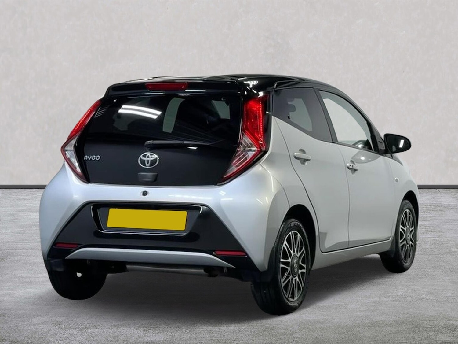 Used Toyota AYGO 2019 for sale - 77954089: Photo 18
