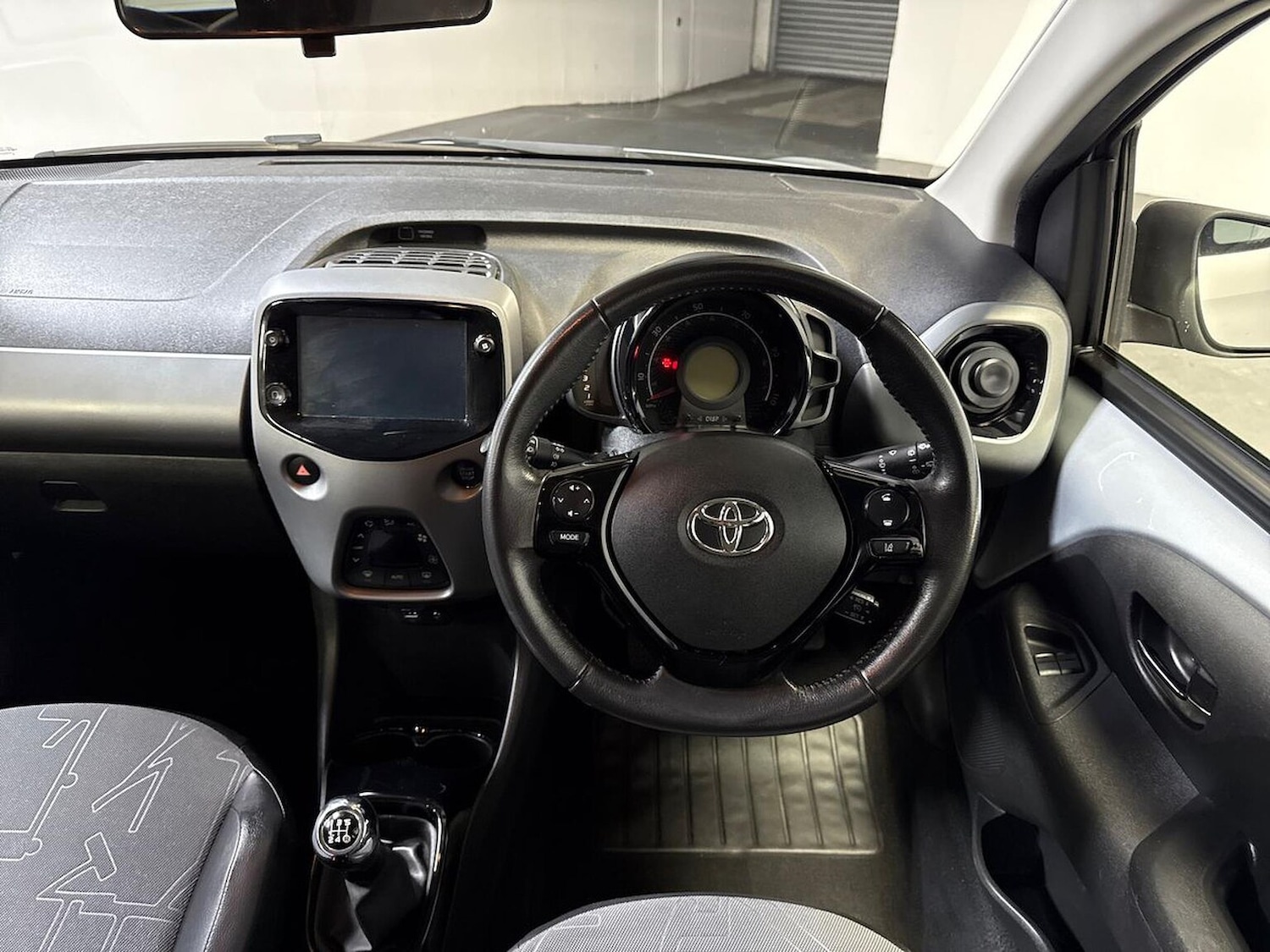 Used Toyota AYGO 2019 for sale - 77954089: Photo 9