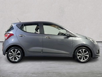 Used Hyundai i10 2016 for sale - 75498112: Photo