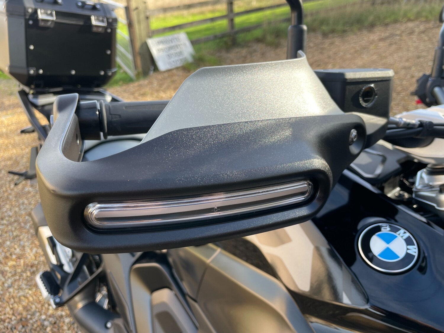 BMW R1300