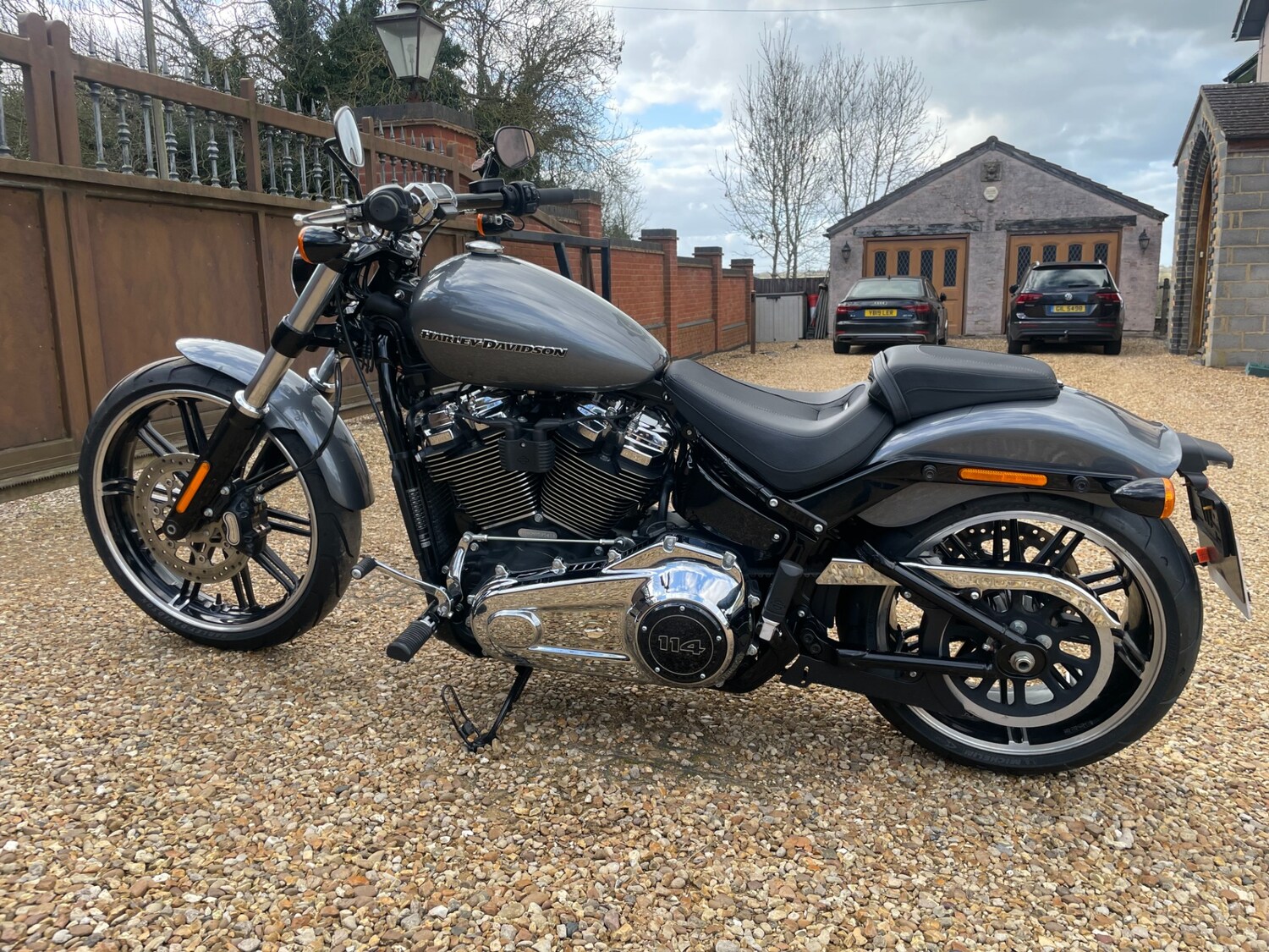 Harley-Davidson SOFTAIL BREAKOUT