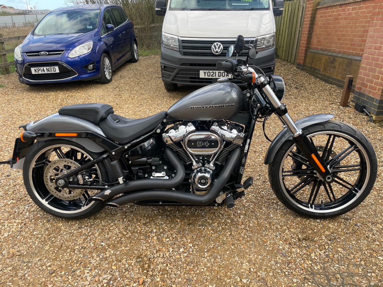 Harley-Davidson SOFTAIL BREAKOUT