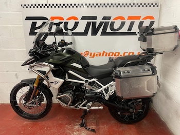 Used Triumph TIGER 1200 RALLY PRO 2022 for sale - bike-77818719: Photo