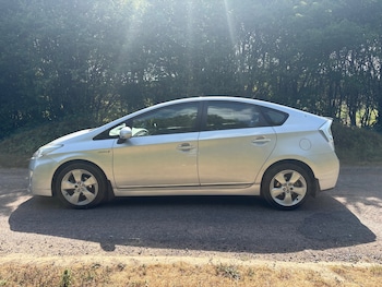 Used Toyota Prius 2011 for sale - 79424438: Photo