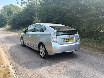 Used Toyota Prius 2011 for sale - 79424438: Photo