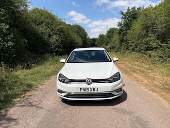 Used Volkswagen Golf 2019 for sale - 79196016: Photo