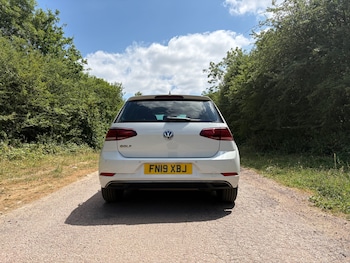 Used Volkswagen Golf 2019 for sale - 79196016: Photo