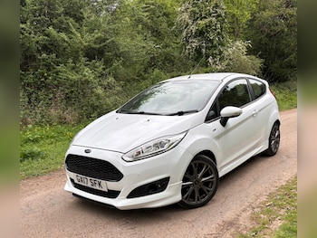 Used Ford Fiesta 2017 for sale - 78526745: Photo